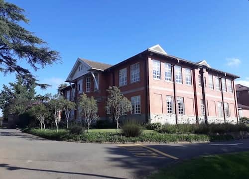 St Anne'S Diocesan College image 3