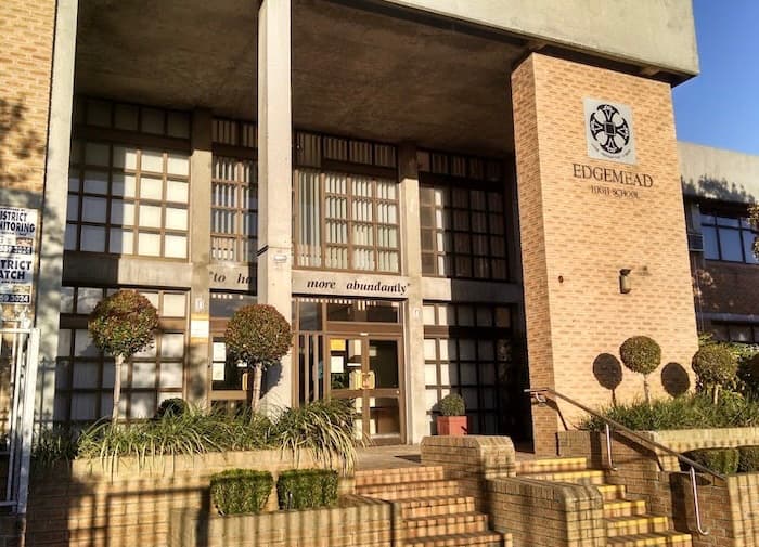 EDGEMEAD HIGH SCHOOL - School building exterior