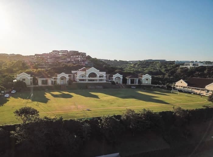 Crawford College La Lucia - School building exterior