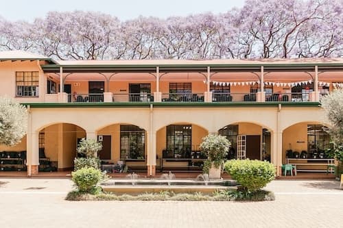 Kingsmead College - School building exterior
