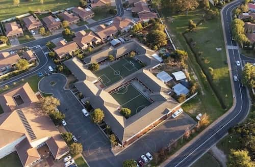 Helderberg International School campus